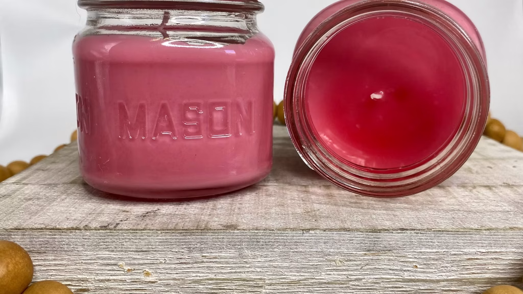 Honeysuckle Candle - 8 oz
